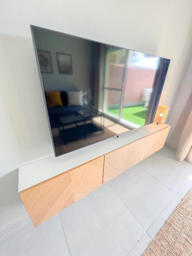 Cozy Apartment With Large Terrace Torremolinos Esterno foto