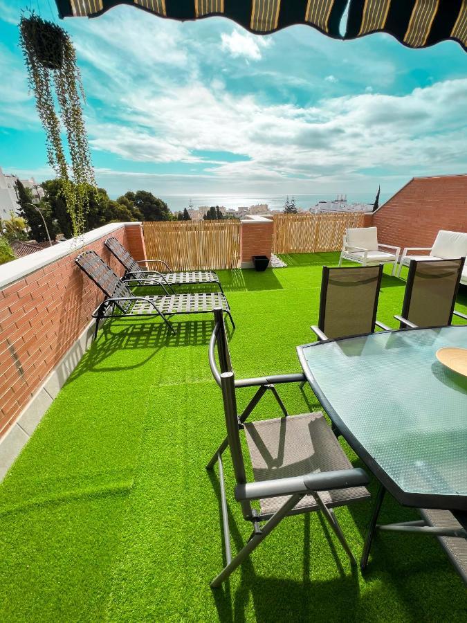 Cozy Apartment With Large Terrace Torremolinos Esterno foto